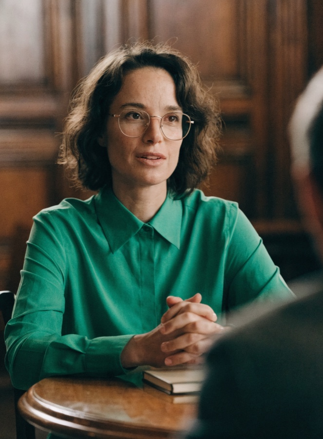 Dr Sarah Mills